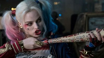 Imagem da notícia Margot Robbie explica como se preparou para fazer cena debaixo d'água de Esquadrão Suicida