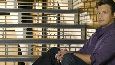 Imagem da notícia Nathan Fillion, de Castle, participará da oitava temporada de Modern Family