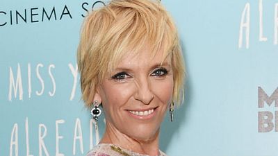 Toni Collette vai estrelar nova série do criador de Black-ish