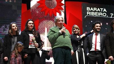 Imagem da notícia Barata Ribeiro 716, de Domingos Oliveira, vence o 44º Festival de Cinema de Gramado