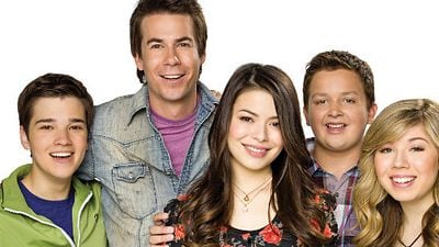Imagem da notícia Momento nostalgia! Veja foto da reunião do elenco de iCarly