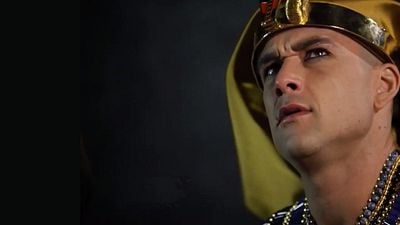 Imagem da notícia Os Dez Mandamentos estreia em Portugal na primeira posição