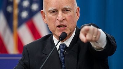 Imagem da notícia Lei que dá aos atores o direito de impedir a divulgação de sua idade em sites como IMDb é aprovada