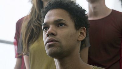 Imagem da notícia 3%: Conheça Fernando, um dos protagonistas da primeira série brasileira da Netflix, que ganha data de estreia (Exclusivo)