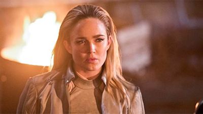 Legends of Tomorrow: Caity Lotz dispensa dublês e fala sobre diversidade e empoderamento na série (Entrevista)