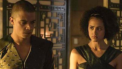 Imagem da notícia Game of Thrones terá cena de sexo entre Missandei e Verme Cinzento na sétima temporada