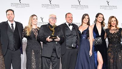 Emmy Internacional premia Dustin Hoffman e a novela brasileira Verdades Secretas 