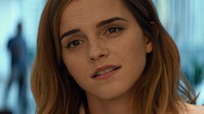Imagem da notícia Emma Watson descobre que a empresa de seus sonhos esconde terríveis segredos no trailer de The Circle