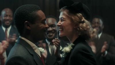 Imagem da notícia Rosamund Pike e David Oyelowo vivem uma paixão proibida em novo trailer de A United Kingdom