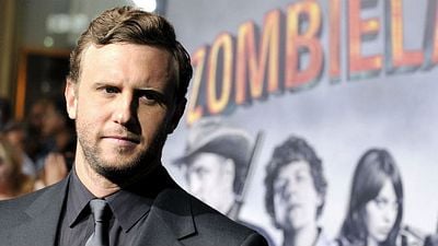 Imagem da notícia Diretor de Zumbilândia vai comandar filme baseado em O Médico e o Monstro com Chris Evans