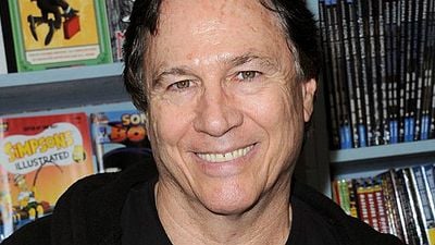 Imagem da notícia Morre Richard Hatch, o Capitão Apollo de Battlestar Galactica