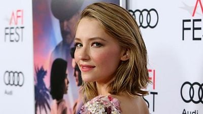 Imagem da notícia Haley Bennett faz campanha para interpretar a Mulher-Gato em Gotham City Sirens