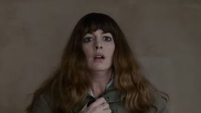 Colossal, filme de monstro estrelado por Anne Hathaway, ganha colorido cartaz