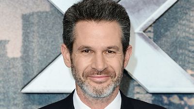 Imagem da notícia Rumor: Simon Kinberg pode dirigir novo filme da saga X-Men