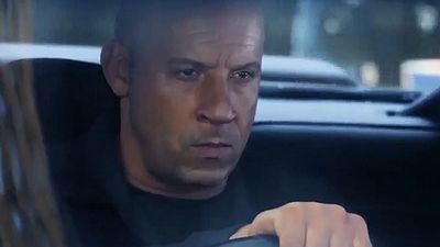 Imagem da notícia Intenso trailer de Velozes & Furiosos 8 mostra Dom Toretto fraquejando no embate contra sua família