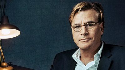 Imagem da notícia Marvel e DC Comics estão de olho no roteirista Aaron Sorkin, de A Rede Social e Steve Jobs