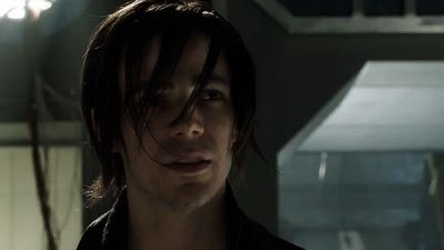 Imagem da notícia The Flash: Trailer do próximo episódio mostra Barry do futuro e novo uniforme do herói