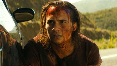 Imagem da notícia Veja o cartaz promocional da terceira temporada de Fear The Walking Dead