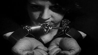 Imagem da notícia Limite, clássico filme de Mário Peixoto, será exibido com orquestra ao vivo