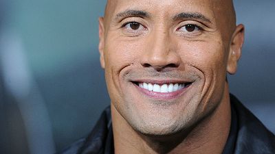 Imagem da notícia Dwayne Johnson protagoniza sequências imaginárias de filmes em hilário vídeo de esquetes