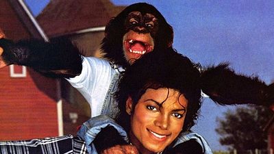 Imagem da notícia Bubbles, filme sobre o macaco de estimação de Michael Jackson, é adquirido pela Netflix