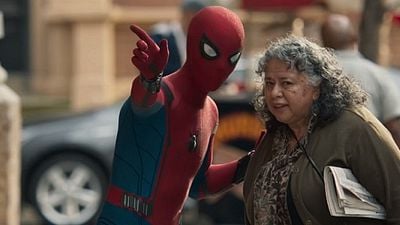 Imagem da notícia Homem-Aranha: De Volta ao Lar traz Peter dando primeiros passos como herói no novo trailer original