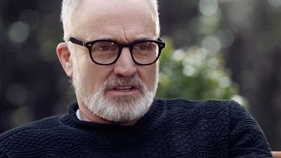 Imagem da notícia Bradley Whitford, de Corra!, entra para o elenco de Godzilla: King of the Monsters