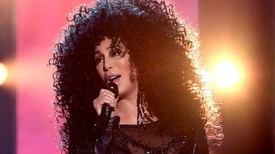 Imagem da notícia Cher confirma que musical sobre sua vida chegará na Broadway em 2018