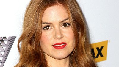 Imagem da notícia Isla Fisher se junta a Ed Helms, Jon Hamm e grande elenco na comédia Tag