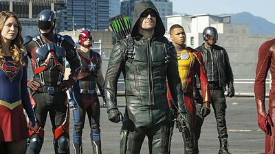 Veja como foram criados os efeitos especiais do crossover entre The Flash, Arrow, Supergirl e Legends of Tomorrow