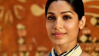 Imagem da notícia The Path: Freida Pinto entra para o elenco regular da terceira temporada