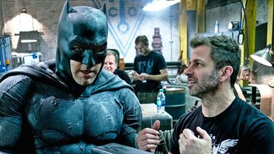 Imagem da notícia Zack Snyder compartilha nova imagem de Batman em Liga da Justiça
