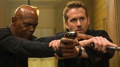 Imagem da notícia Ryan Reynolds e Samuel L. Jackson estampam cartaz de Dupla Explosiva (Exclusivo)