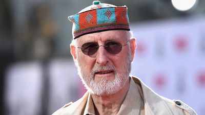 Imagem da notícia Ator e ativista James Cromwell, de Babe - O Porquinho Atrapalhado, é preso novamente