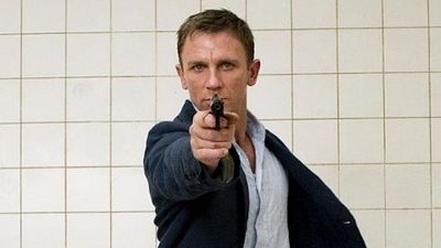 Imagem da notícia Rumor: Daniel Craig aceitou voltar e produtores agora tentam contar novamente com Adele em Bond 25