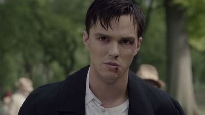 Imagem da notícia Rebel in the Rye: Primeiro trailer destaca a transformação de Nicholas Hoult no autor J.D. Salinger