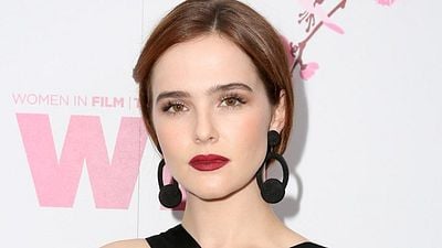 Imagem da notícia Zoey Deutch vai atuar ao lado de Johnny Depp em Richard Says Goodbye