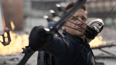 Imagem da notícia Vingadores 4: Jeremy Renner confirma retorno e indica quando começam as gravações