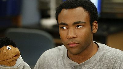 Imagem da notícia Community: Dan Harmon trata saída de Donald Glover como 'a morte da série'
