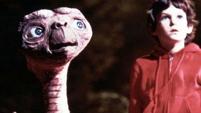 Imagem da notícia Final original de E.T. - O Extraterrestre envolvia atores jogando Dungeons & Dragons