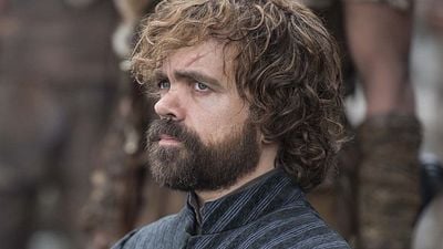 Imagem da notícia Game of Thrones: Diretor do episódio final comenta a reação de Tyrion a Jon e Daenerys