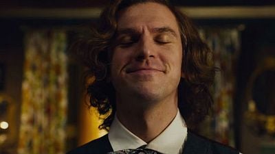 Imagem da notícia Dan Stevens encarna o autor Charles Dickens no trailer de The Man Who Invented Christmas