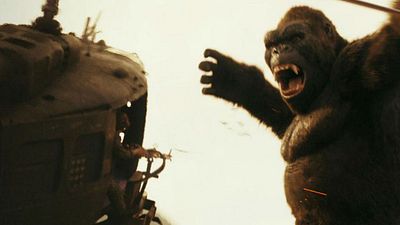 Imagem da notícia Diretor de Kong: A Ilha da Caveira ajuda a zoar o próprio filme em trailer honesto