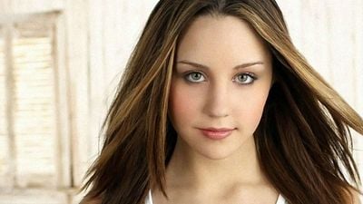 Imagem da notícia Amanda Bynes aparece irreconhecível em foto