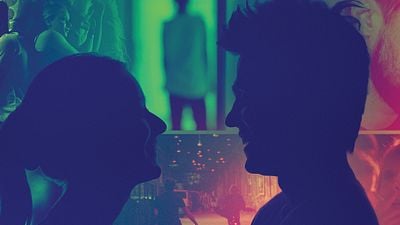 Imagem da notícia Alguma Coisa Assim: Confira o cartaz do drama selecionado para o Festival do Rio (Exclusivo)