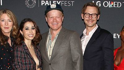 Imagem da notícia New York Comic Con 2017: Criador de Black Mirror recebe sugestões de fãs sobre "coisas horríveis" que poderiam servir à série