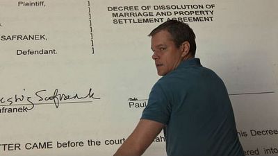 Imagem da notícia Pequena Grande Vida: Novo trailer traz Matt Damon explorando os riscos de uma vida em miniatura