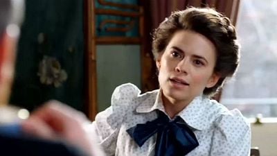 Imagem da notícia Howards End: Saiu o trailer da minissérie estrelada por Hayley Atwell