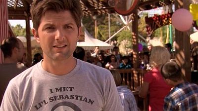 Imagem da notícia Treat yo' self! Figurinos e objetos usados em Parks and Recreation vão a leilão