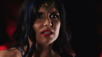 Imagem da notícia Santa safadeza, Batman! Liga da Justiça ganha paródia pornô